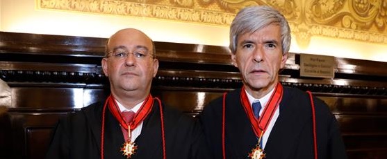 Gianpaolo Smanio e Arnaldo Hossepian recebem colar de mérito Judiciário do TJSP