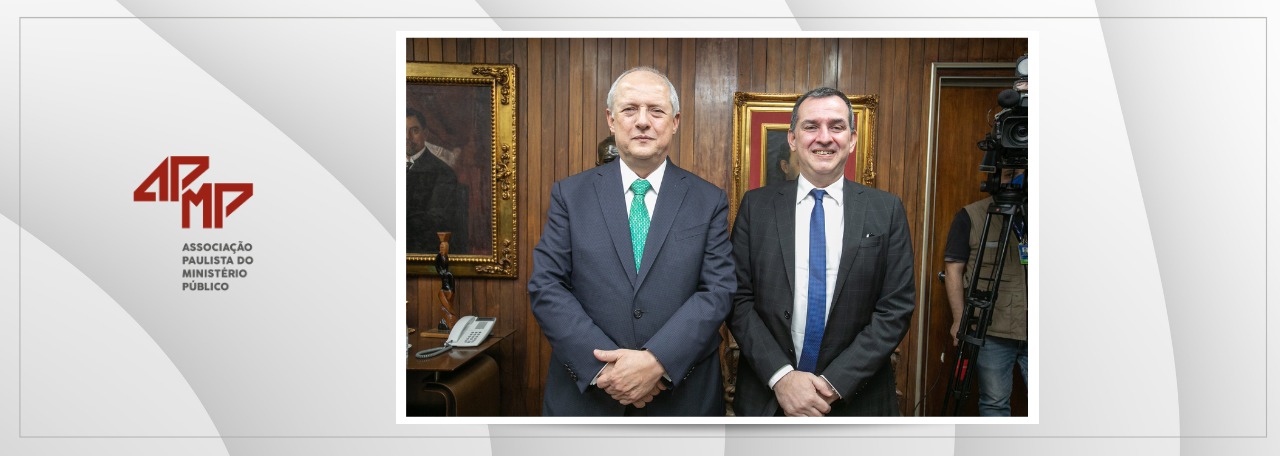 Presidente da APMP comparece à solenidade de entrega do Título de Cidadão Paulistano a Ricardo Anafe