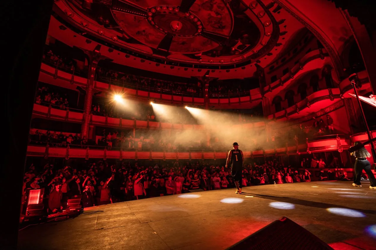 Organizando Eventos Pequenos: Um Guia para Comediantes e Atores