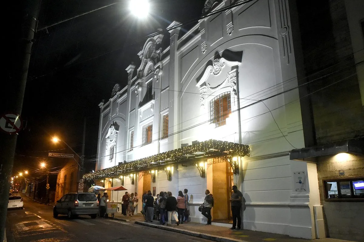 BROADWAY NO AR - Art no Ar