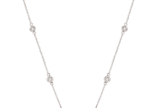 Gargantilha em ouro branco 18k, com 45 cm, 5,15... - Gargantilha em ouro branco 18k, com 45 cm, 5,15 ct de esmeralda, 0,18 ct de diamantes e 4,4 g. 