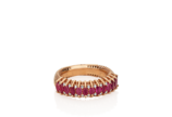 Anel em ouro rosé 18k, com 0,12 ct de diamantes... - Anel em ouro rosé 18k, com 0,12 ct de diamantes, 1,30 ct de rubis, aro 17 e 5,2 g.