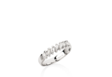 Anel em ouro branco 18k, com 1,05 ct de diamant... - Anel em ouro branco 18k, com 1,05 ct de diamantes, aro 18 e 5,4 g.