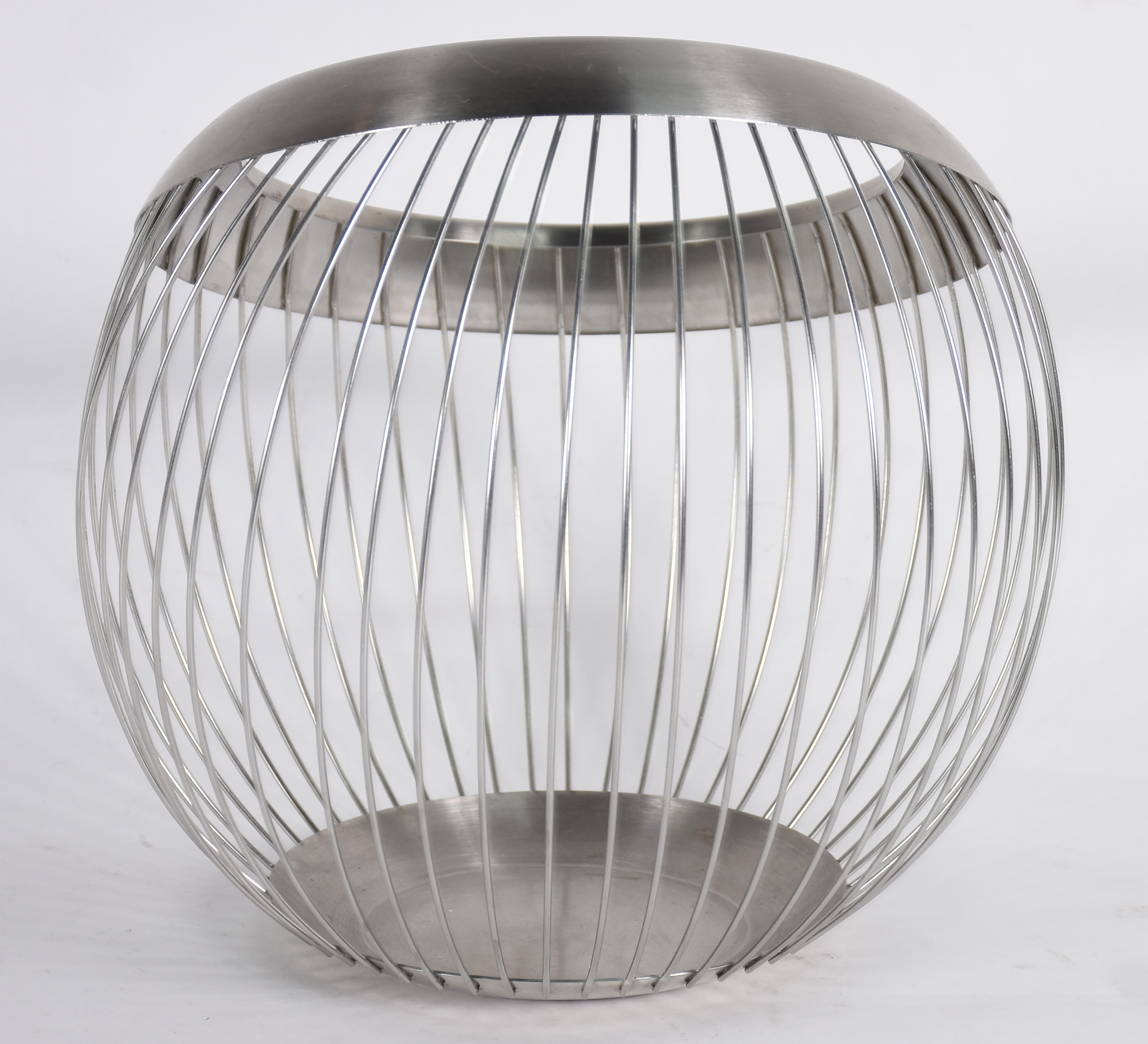 Fruteira WMF stainless steel, laterais "aramadas", marca no fundo. - foto 2 de 4