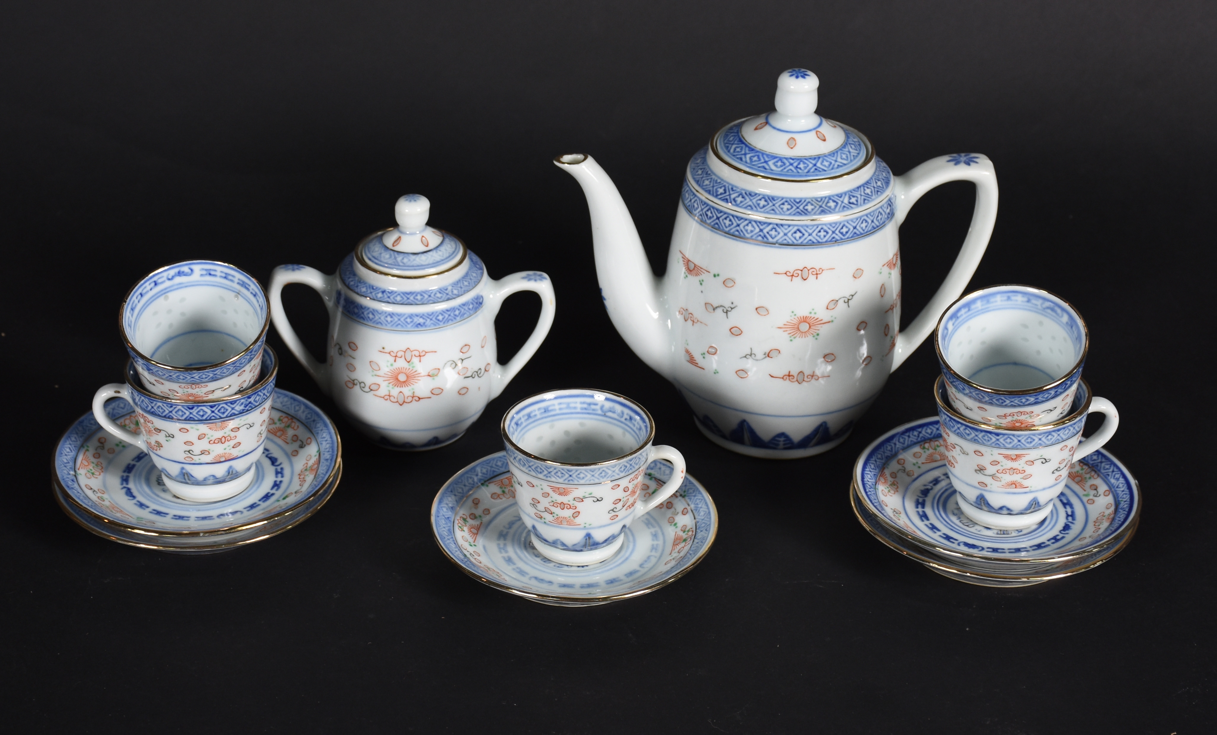 Conjunto de café de porcelana chinesa, composto por 1 bule, 1... - foto 1 de 4