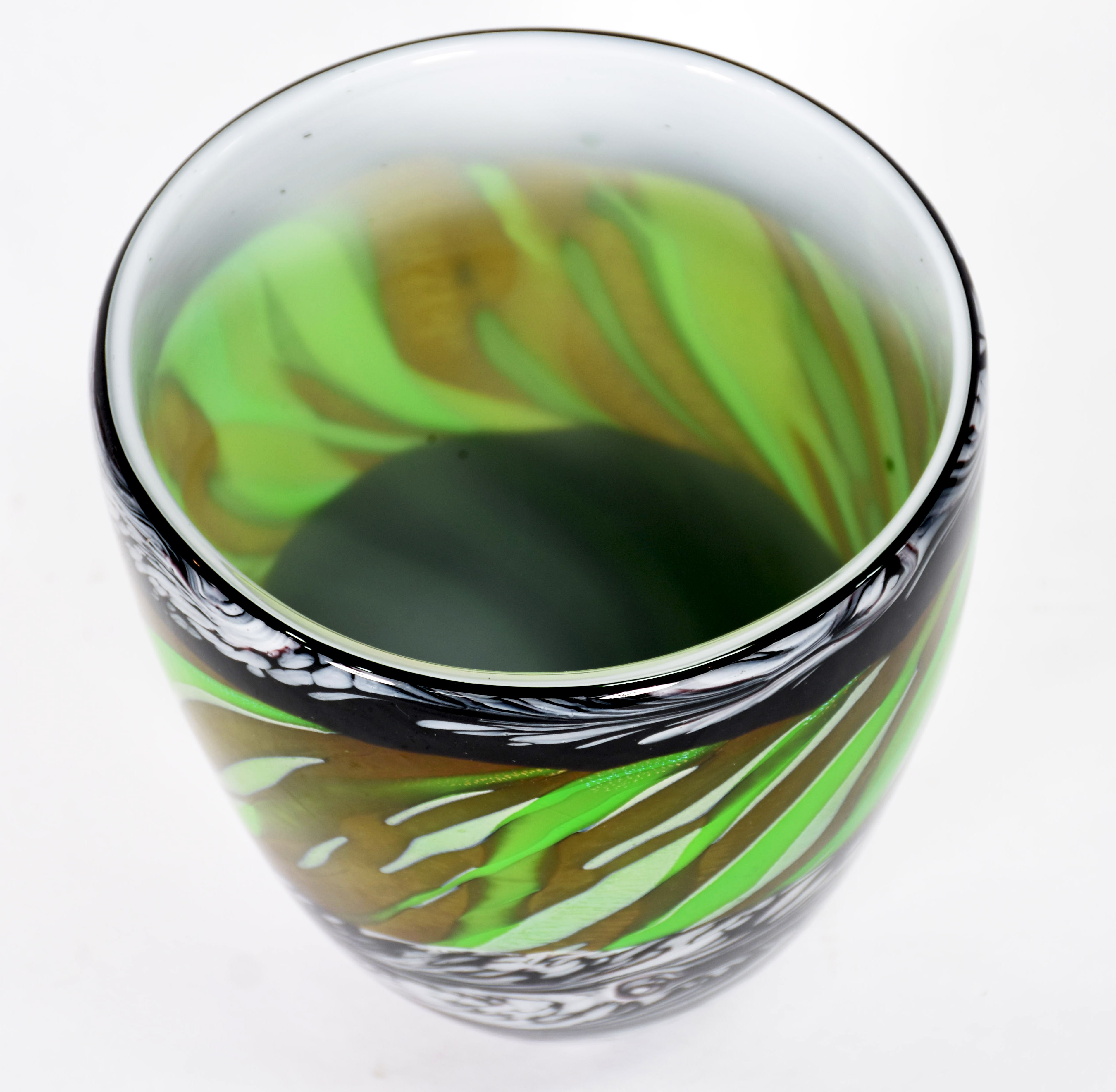 Cachepot de murano nas cores mescladas em cinza e verde. - foto 3 de 4