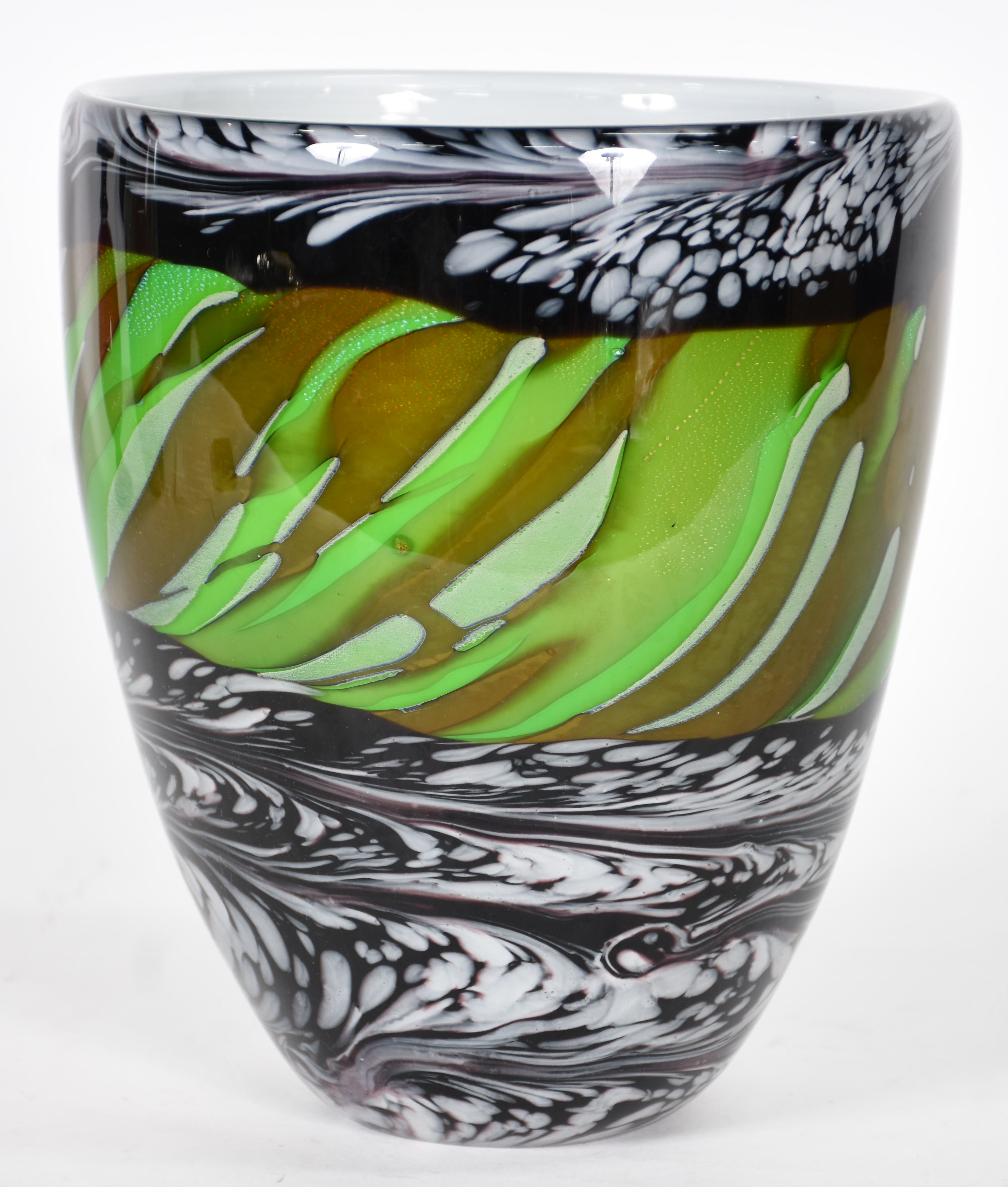 Cachepot de murano nas cores mescladas em cinza e verde. - foto 4 de 4