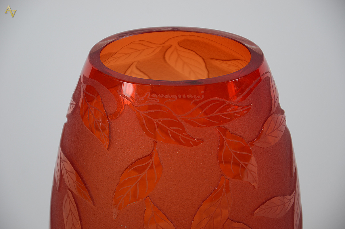 RAVAGNANI - Vaso de vidro vermelho, altura 30 cm. - foto 2 de 2