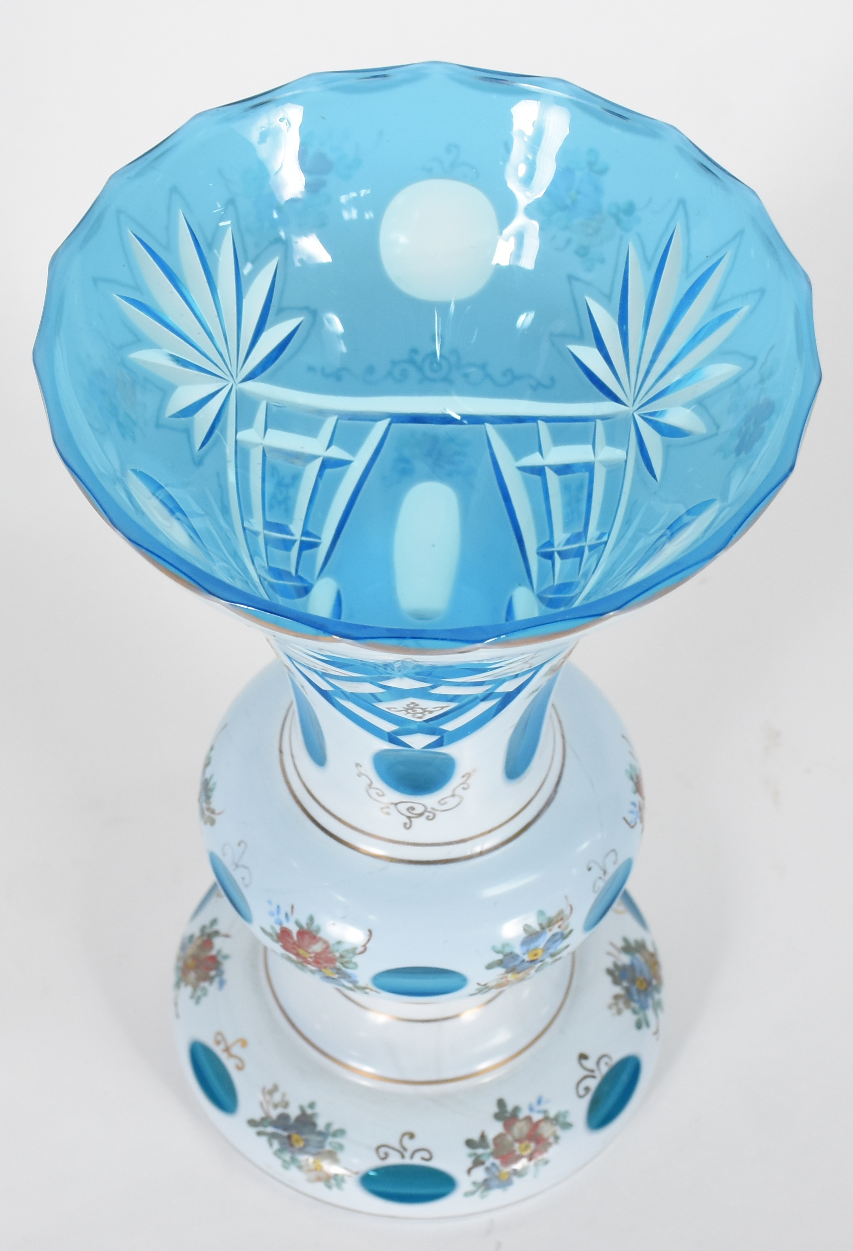 Vaso de cristal Overlay turquesa e branco - foto 2 de 3