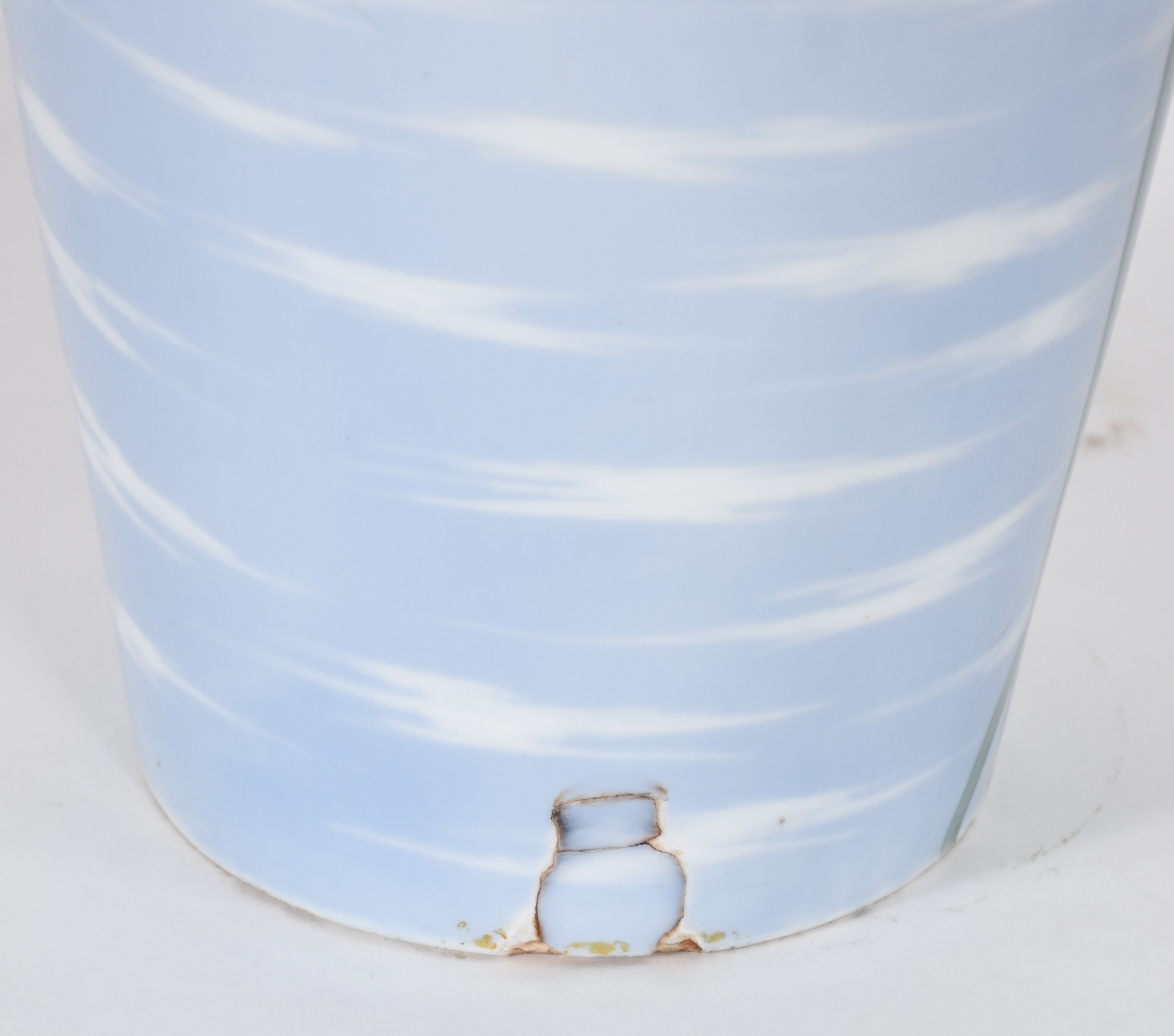 Belíssimo Vaso de porcelana alemã Kaestner FK, decoração floral em... - foto 3 de 4