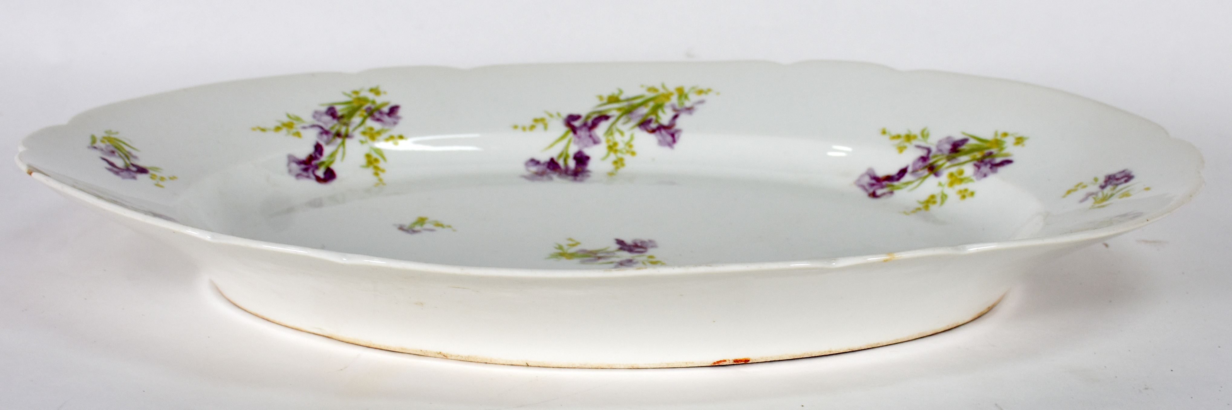 Grande travessa de porcelana francesa decoração floral em policromia... - foto 2 de 5