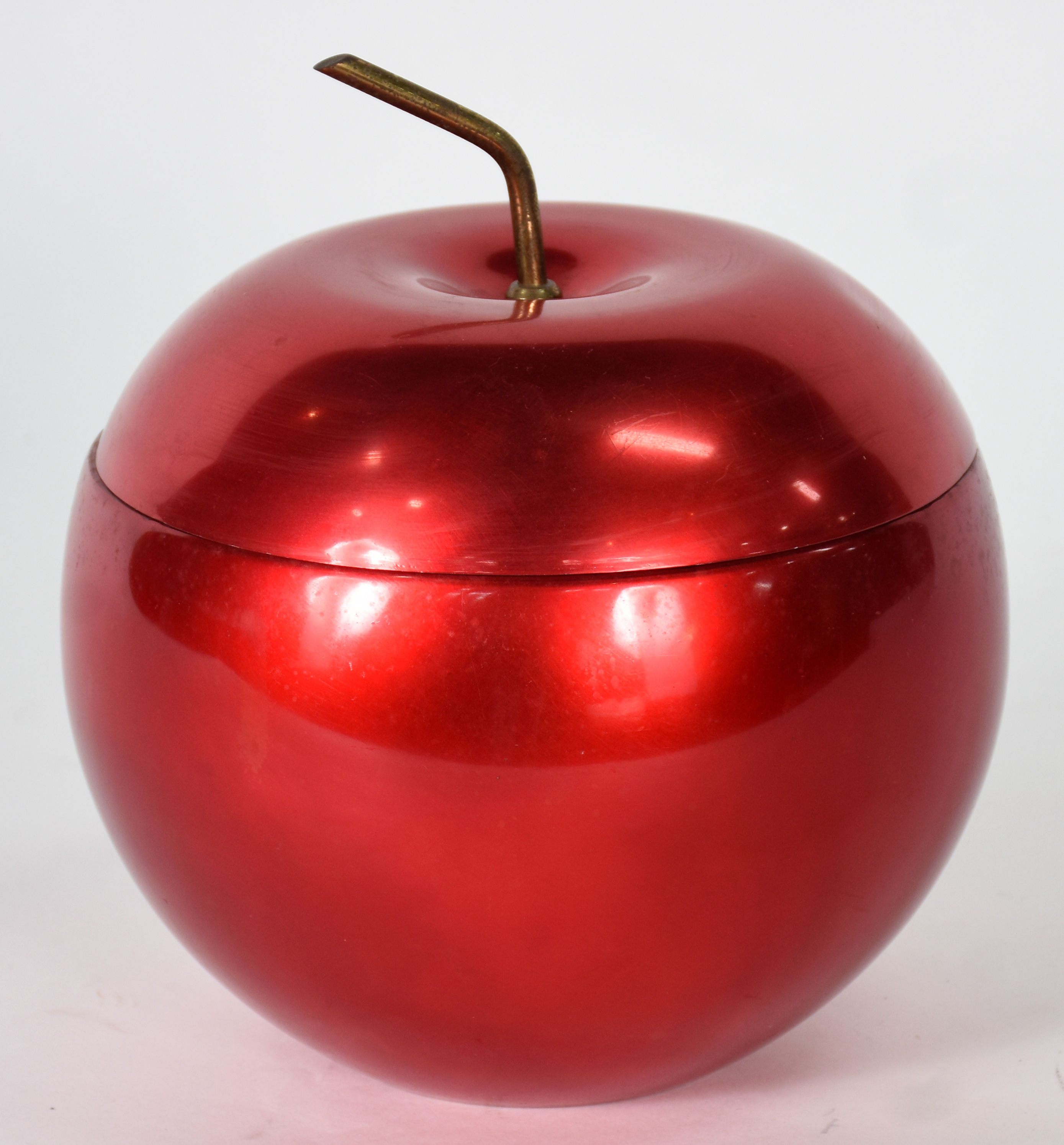 Balde de gelo de metal vermelho feitio "maçã", parte interna de... - foto 3 de 6