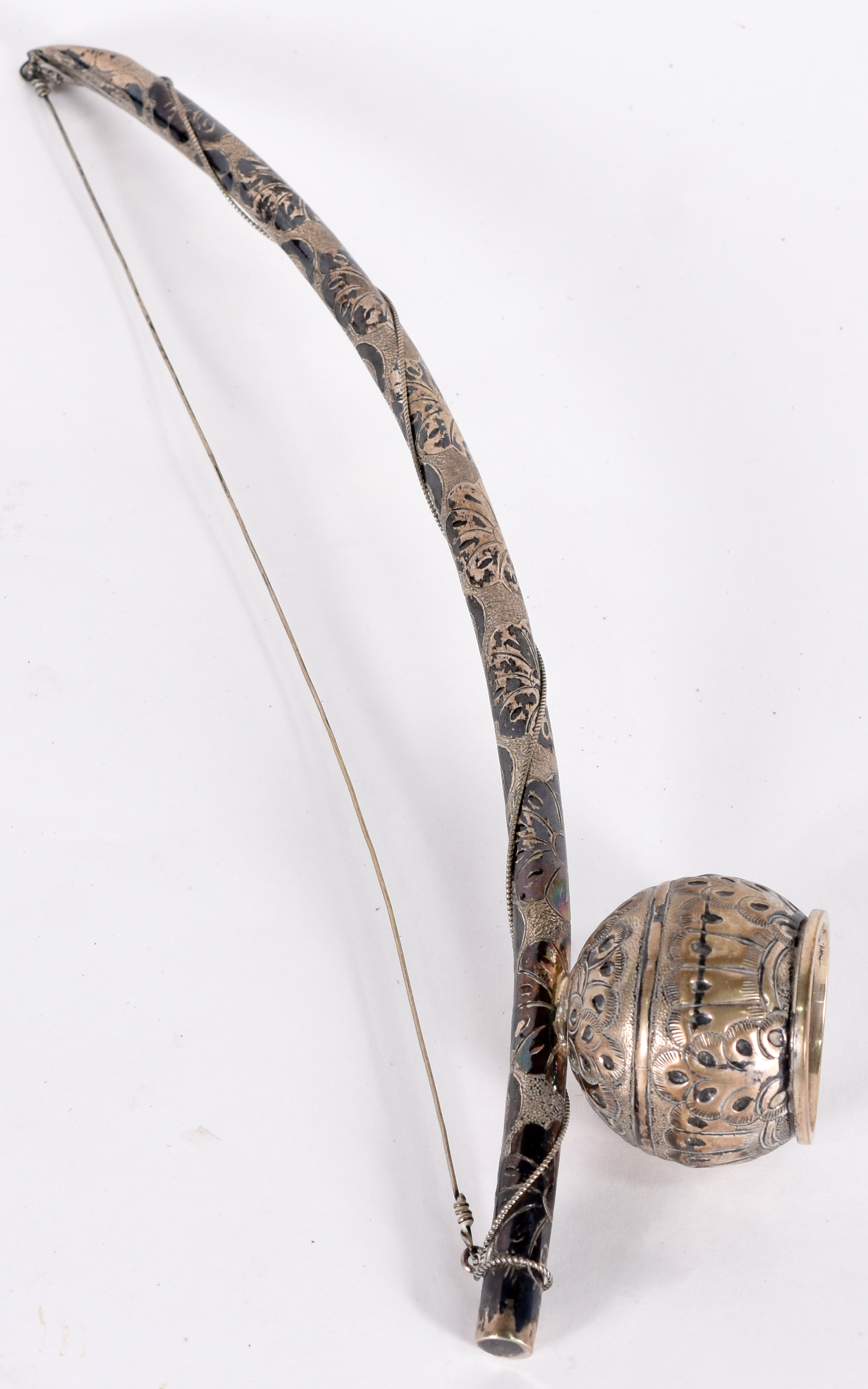 Berimbau miniatura de prata contrastada 833 mls. - foto 1 de 5
