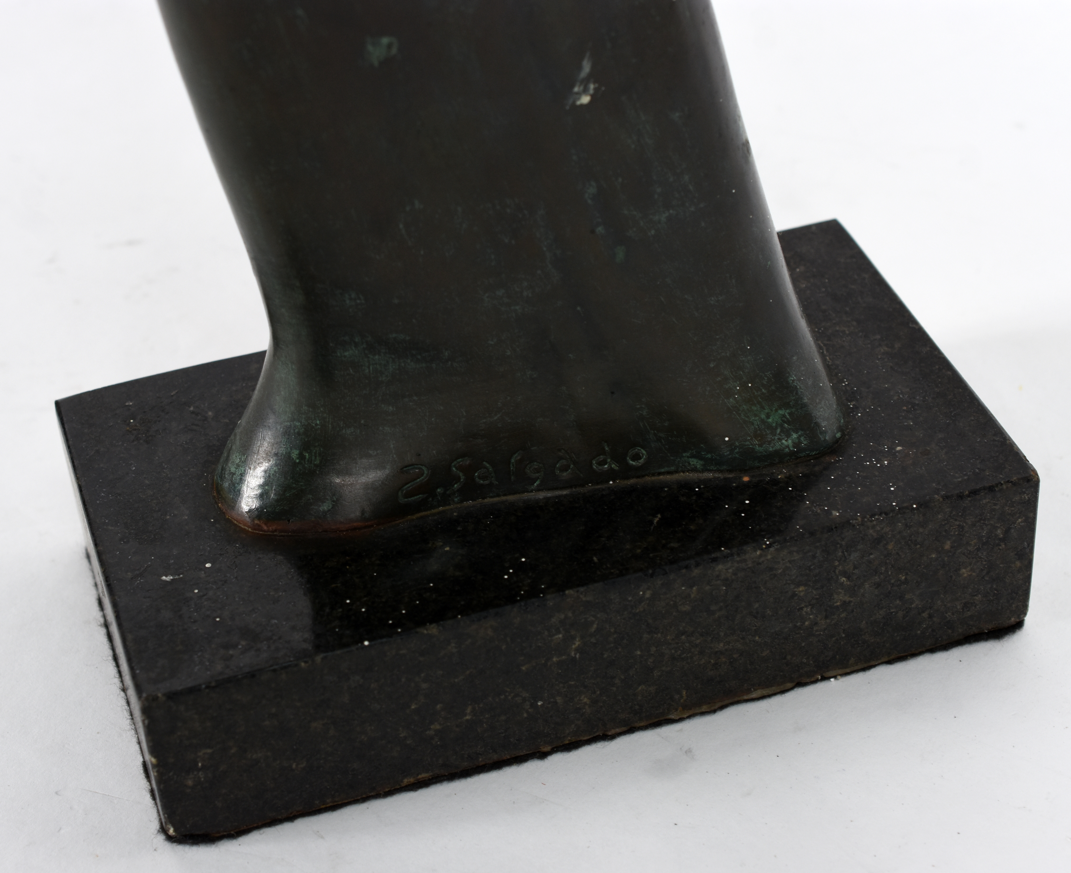 Famosa escultura do artista espanhol contemporâneo, representando... - foto 4 de 4