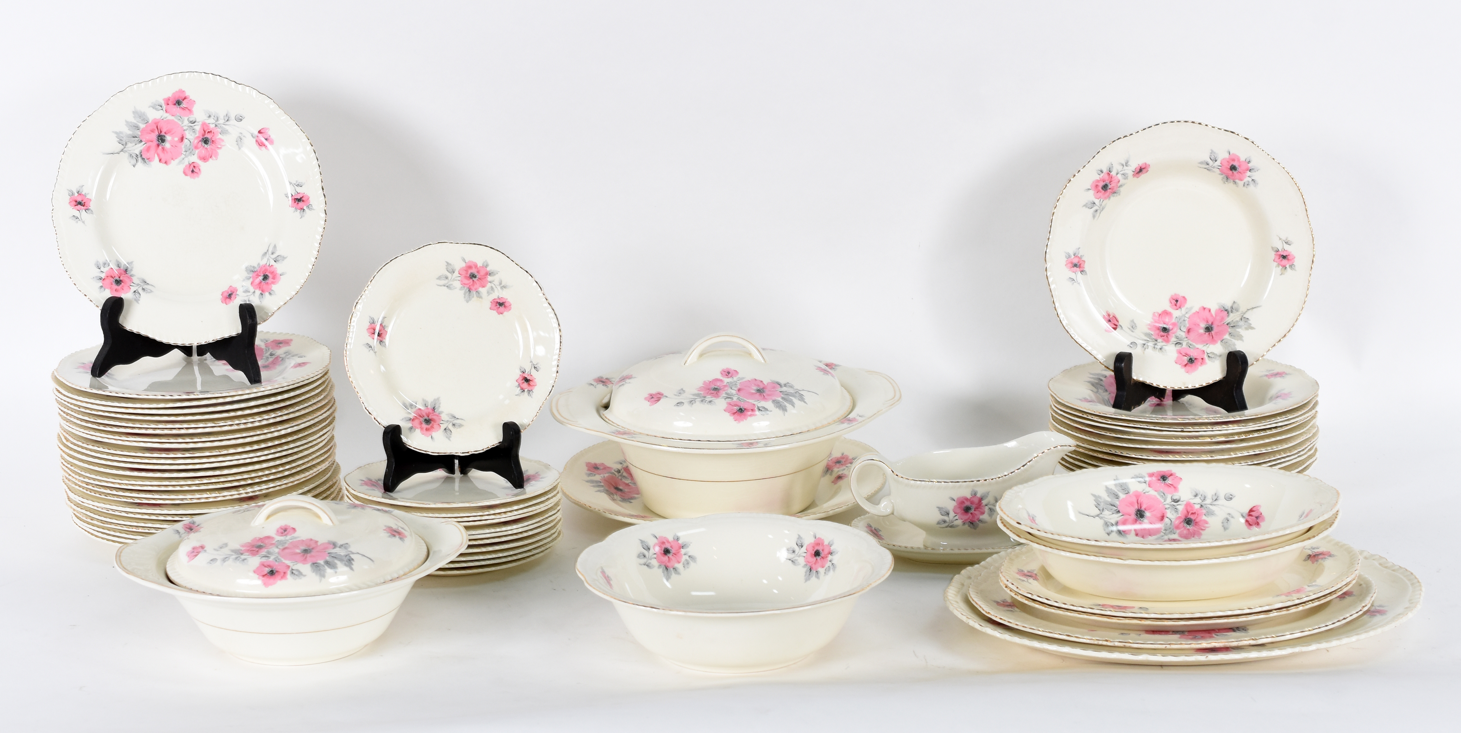 Aparelho de jantar de faiança inglesa, decoração floral em... - foto 2 de 6