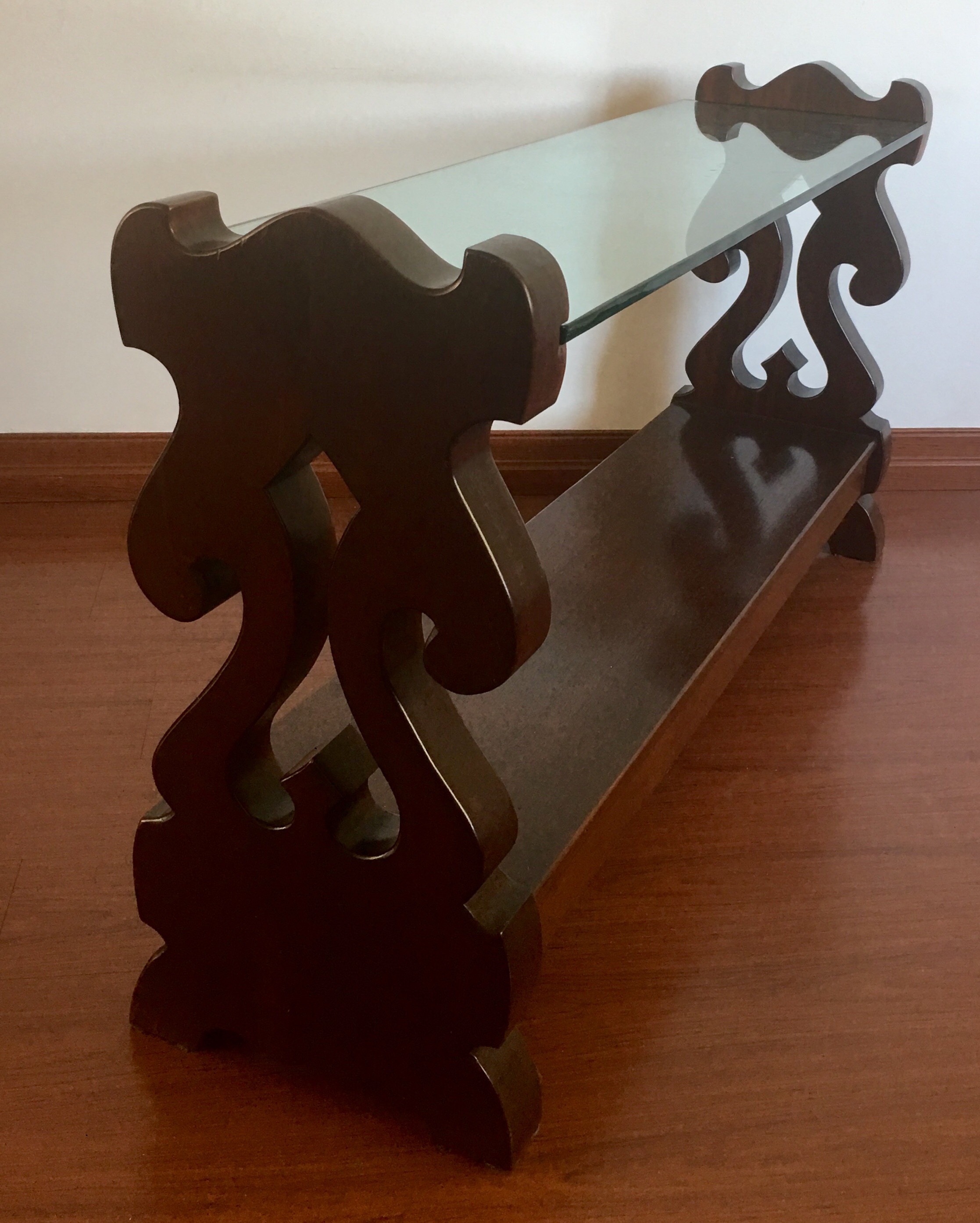 Console de madeira nobre estilo colonial brasileiro com prateleira de... - foto 4 de 4