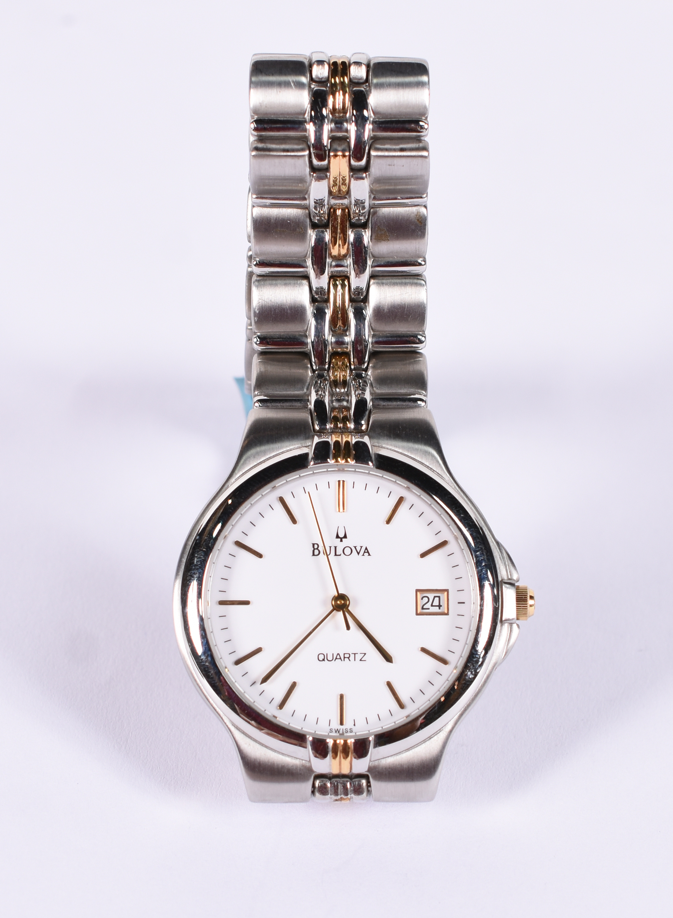 Relógio bulova masculino, pulseira em aço com detalhes dourados... - foto 1 de 5