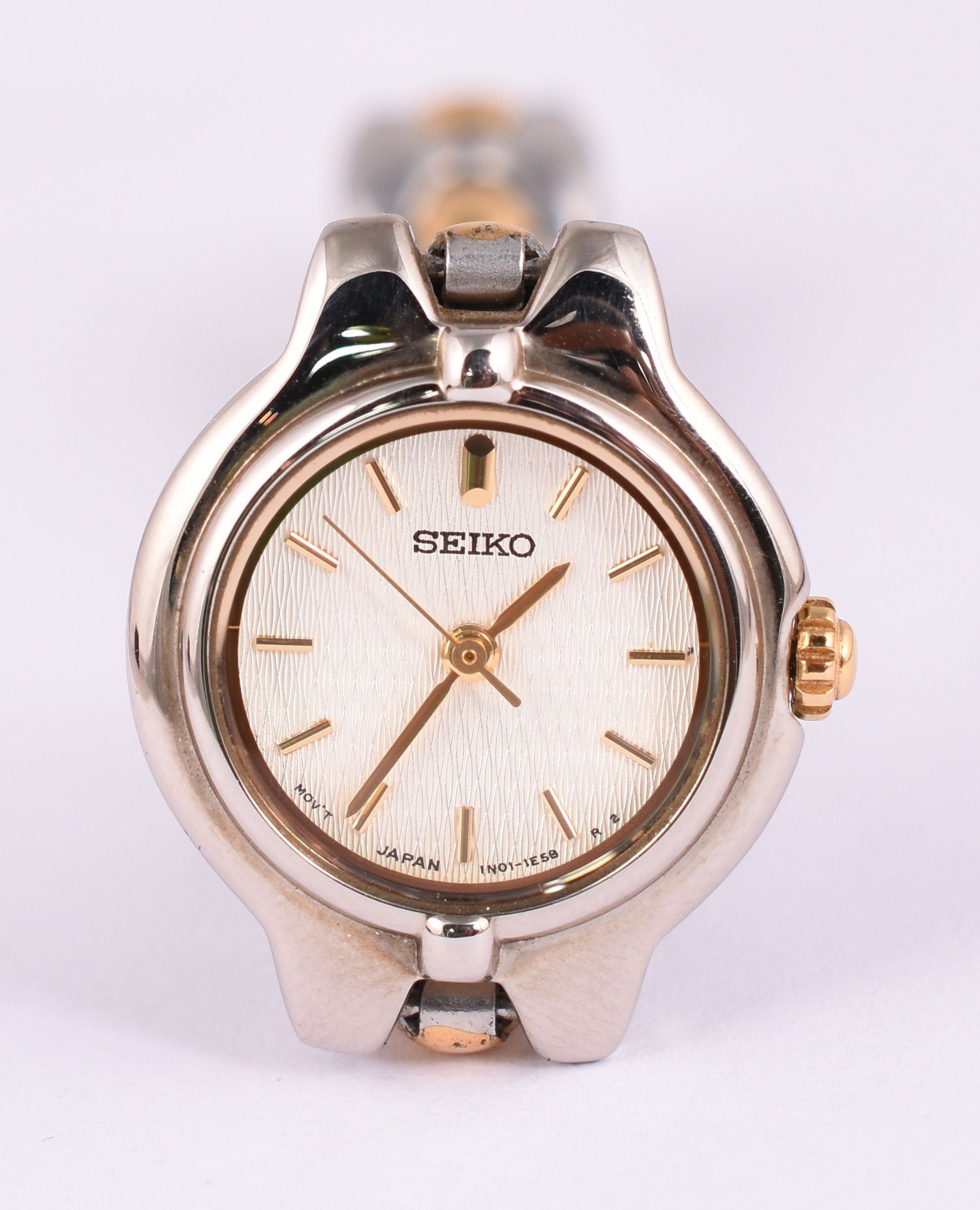 Relogio Seiko feminino- Japão, na caixa, pulseira aço dourado, novo... - foto 1 de 4