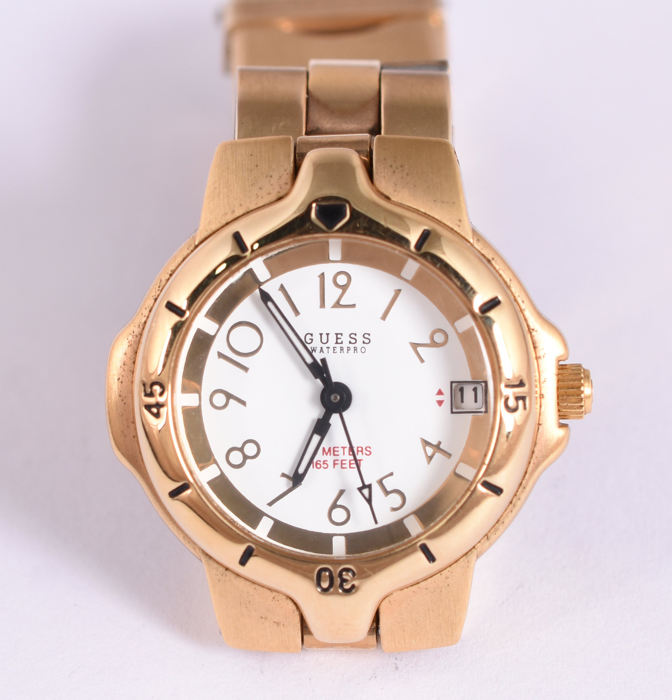 Relogio feminino Guess dourado, calendário, 50 metros, water prof, na... - foto 1 de 4