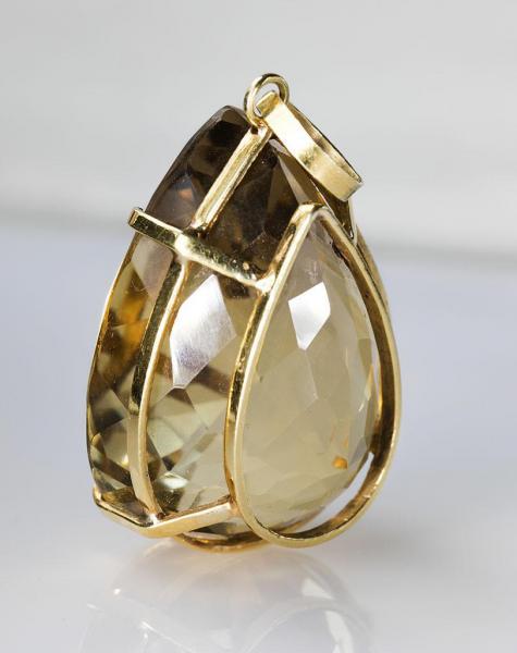 Pingente na forma de Gota em citrino de aprox. 60 ct com armação de... - foto 2 de 2