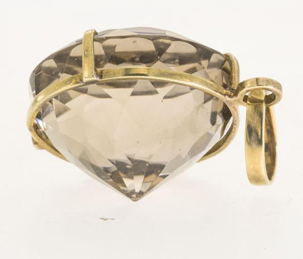 PINGENTE EM CITRINO FUMÊ E OURO 18K. MEDINDO 2.7CM DE DIÂMETRO. PESO... - foto 2 de 2