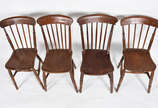 Quatro cadeiras inglesas de carvalho,  modelos ... - Quatro cadeiras inglesas de carvalho,  modelos ligeiramente diferentes  do séc XIX.