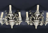 Par de apliques para 3 velas cada de metal pati... - Par de apliques para 3 velas cada de metal patinado.
