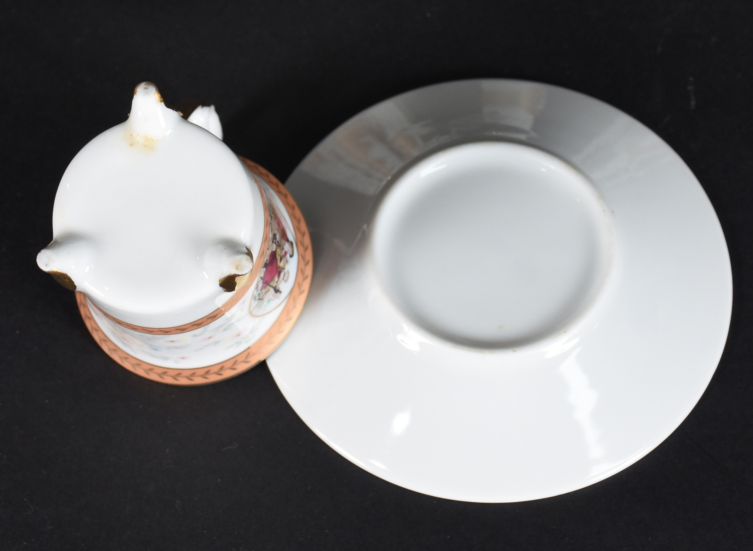Seis xícaras de porcelana - foto 3 de 3