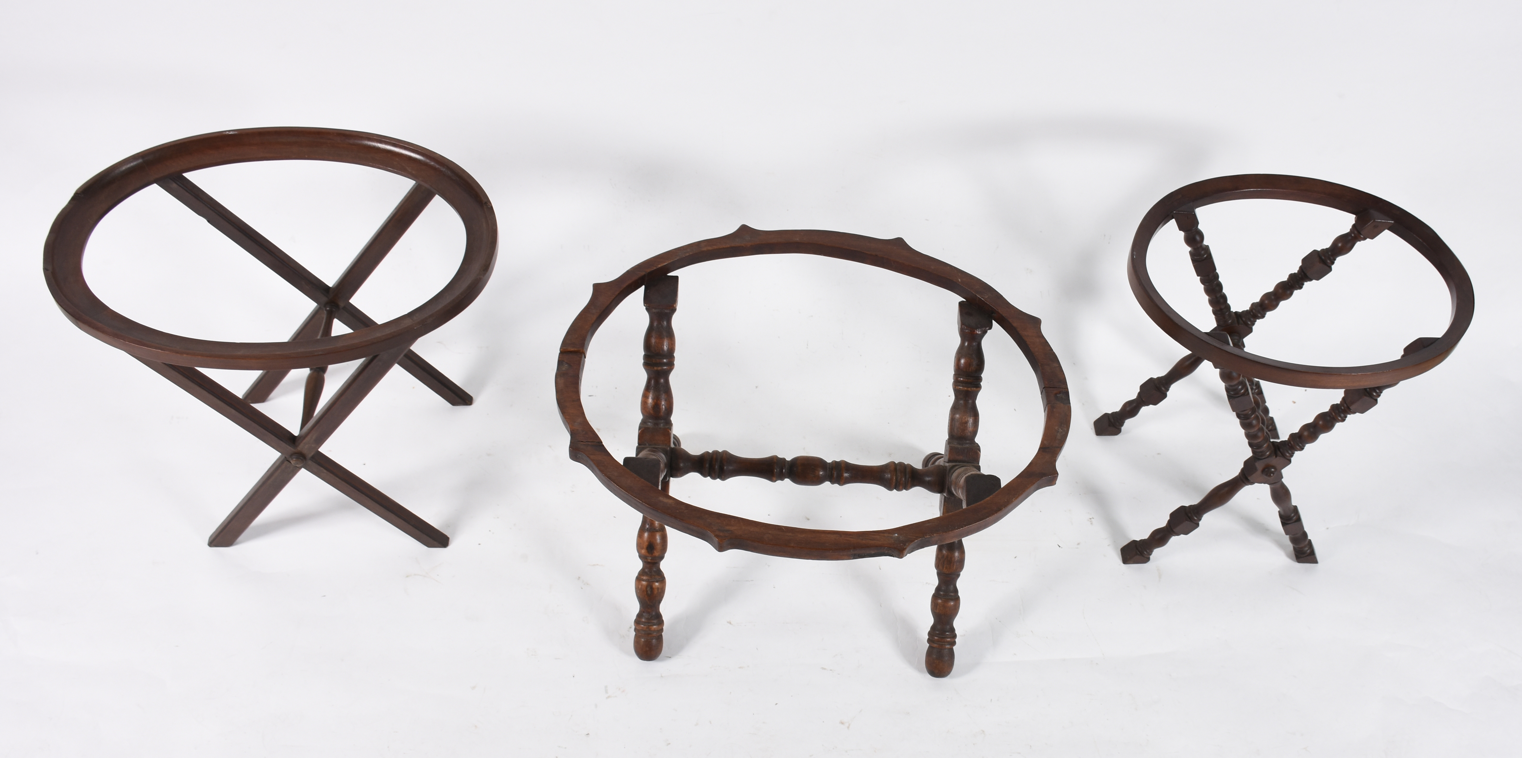 Três bandejas de metal (oxidada) com bases de madeira, podendo ser... - foto 5 de 5