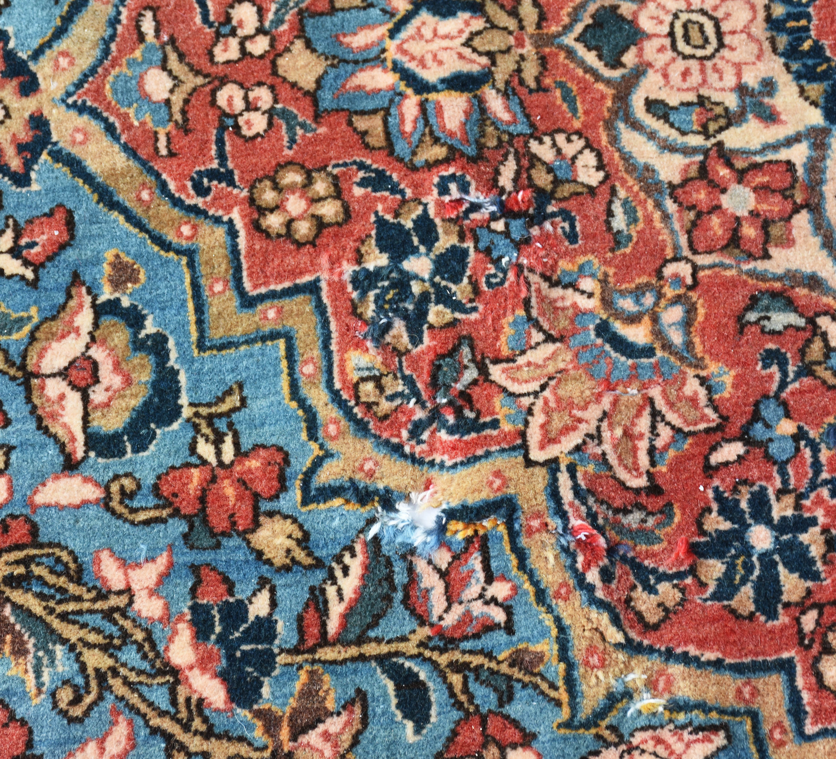 Tapete grande oriental Kashan (com furos). - foto 2 de 3