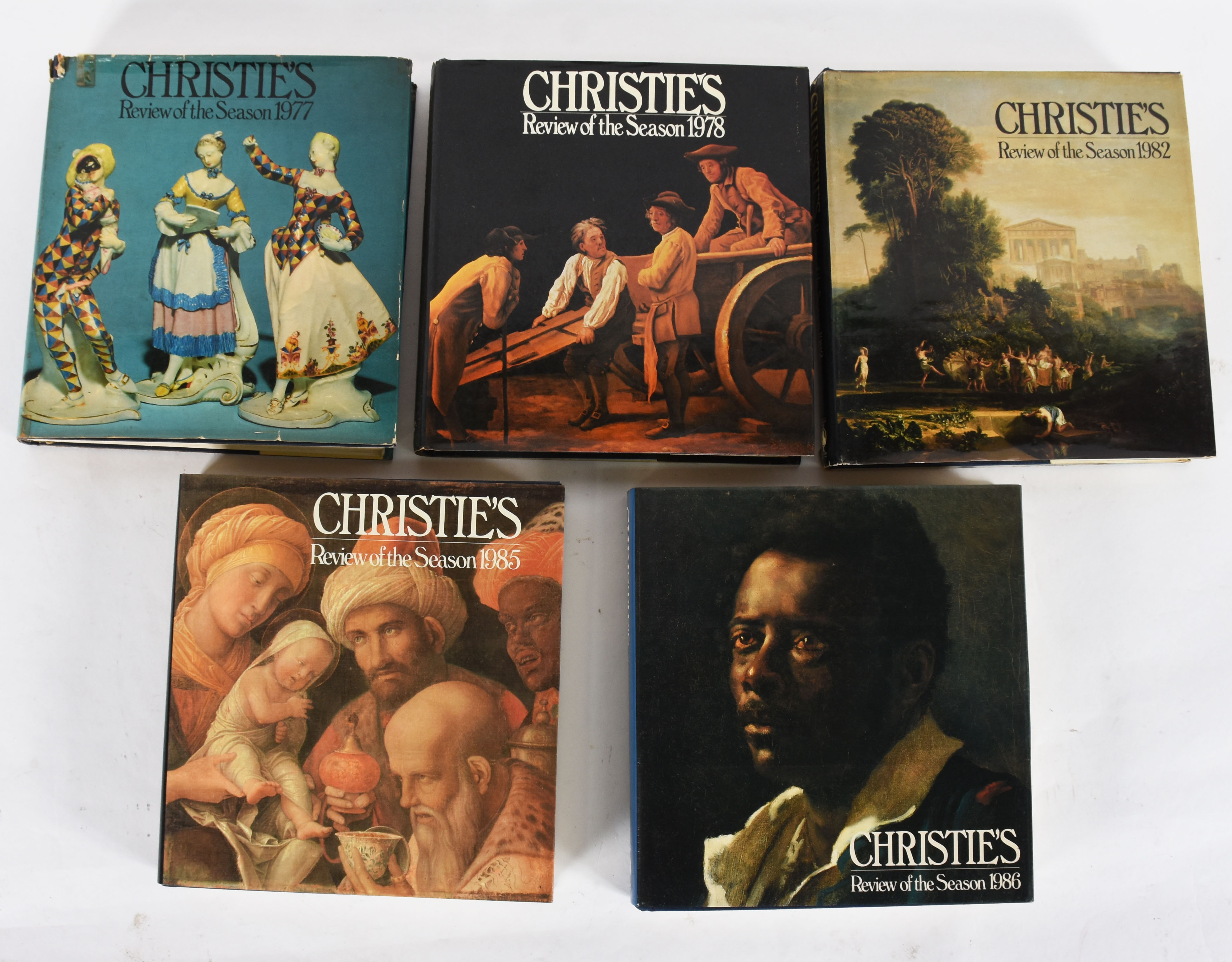 Estojo com 5 livros da Sotheby's, "Art at auction", anos entre 1976 e... - foto 1 de 10