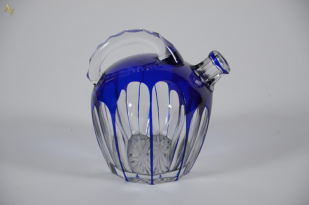 Moringa com alça em cristal frances doublé azul facetado. Altura 16...