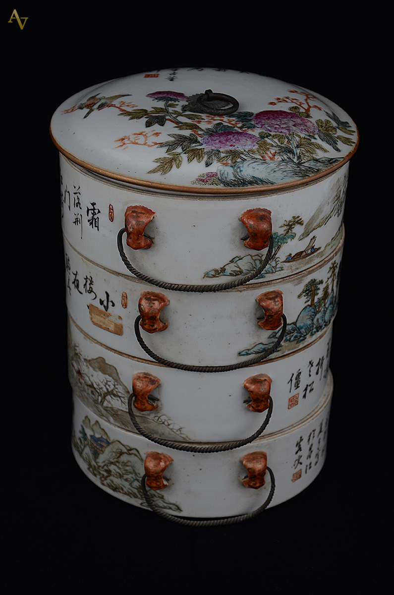 Marmiteira em porcelana chinesa do século XIX dividida em 4 partes... - foto 1 de 3