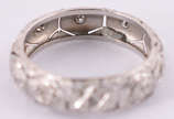 Aliança de platina art deco, 12 brilhantes de 0... - Aliança de platina art deco, 12 brilhantes de 0,02, aro 15.(Por segurança, a peça não esta na loja).