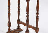 Mesa costureira de madeira nobre (precisando re... - Mesa costureira de madeira nobre (precisando restauro).
