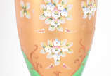 Vaso verde de cristal tcheco com rica decoração... - Vaso verde de cristal tcheco com rica decoração em dourado.