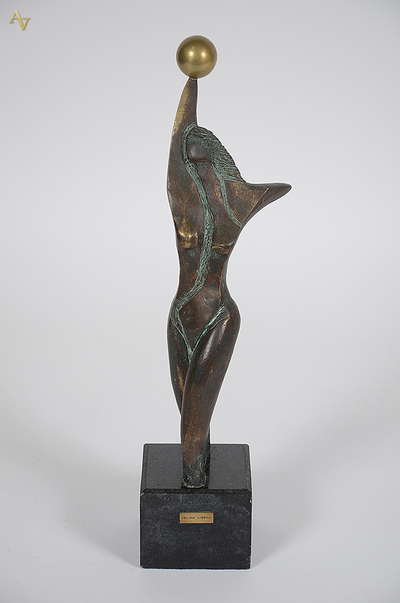 CELINA LISBOA - Escultura de bronze representando figura feminina com... - foto 1 de 4