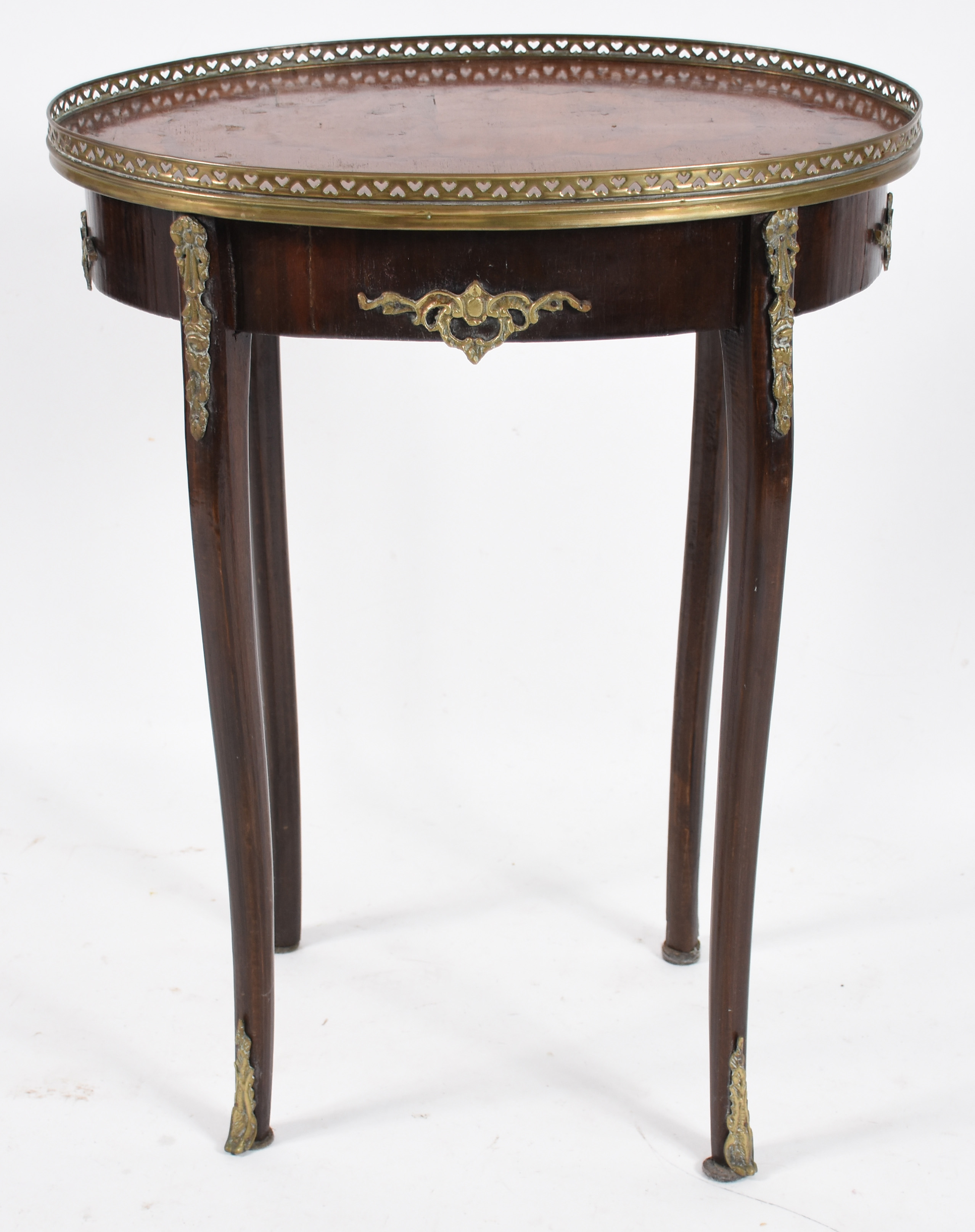 Mesa oval de madeira nobre estilo frances, aplicações em metal... - foto 1 de 3