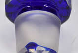 Garrafa e 5 copos de cristal double azul lapidado. - Garrafa e 5 copos de cristal double azul lapidado.