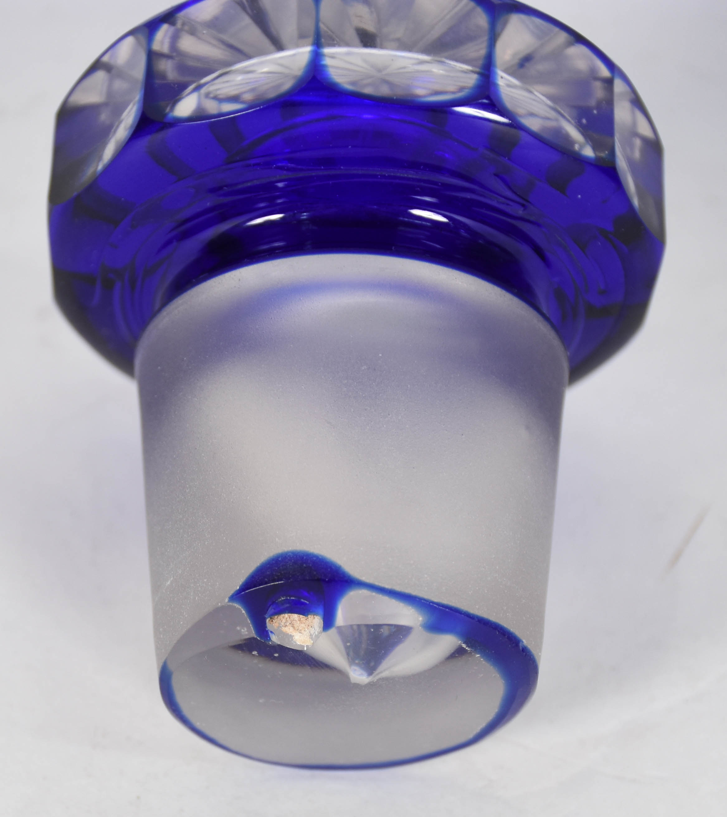 Garrafa e 5 copos de cristal double azul lapidado. - foto 2 de 4