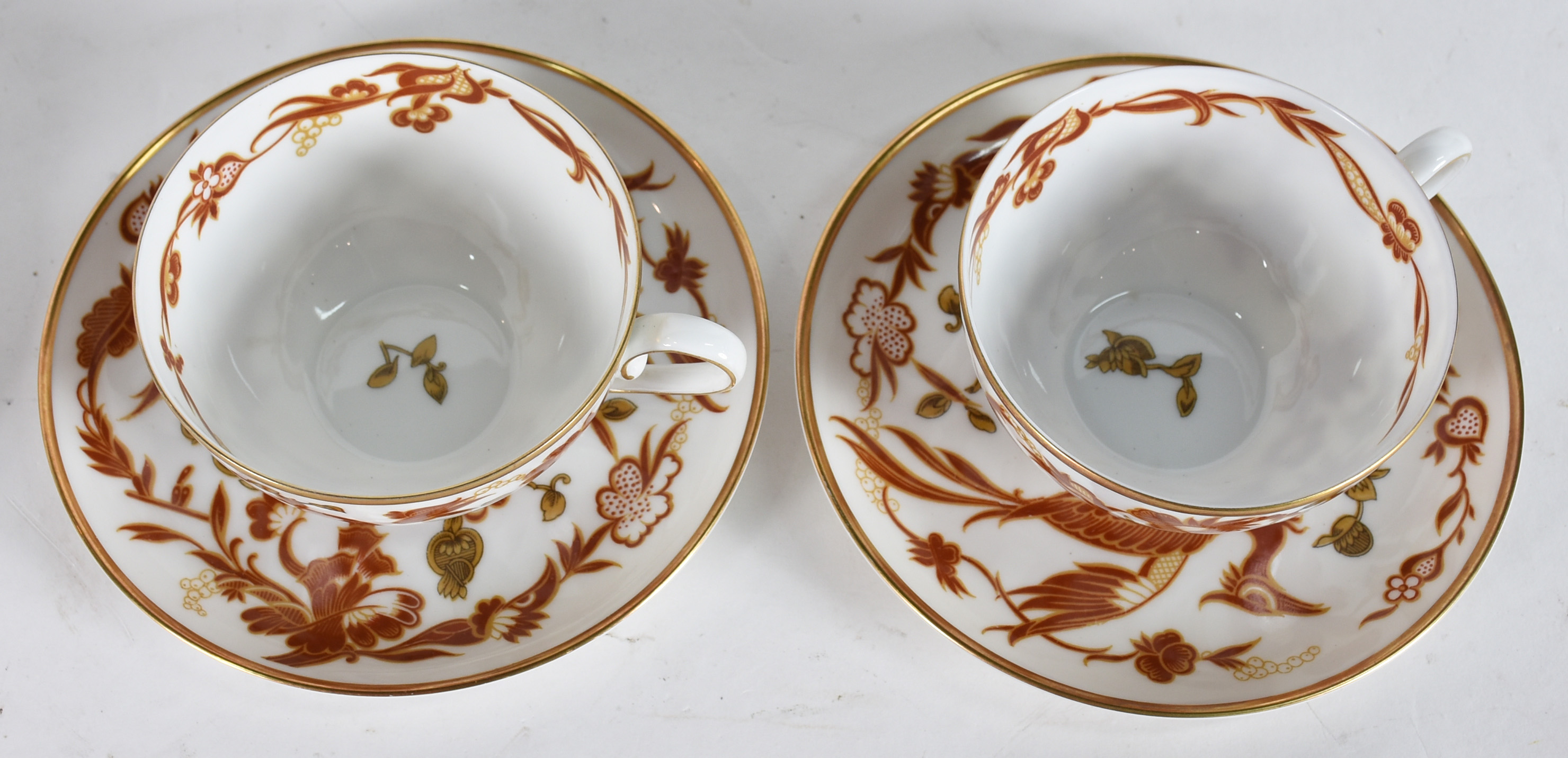 Aparelho de chá de porcelana alemã ROSENTHAL, composto de 2 pratos... - foto 3 de 6