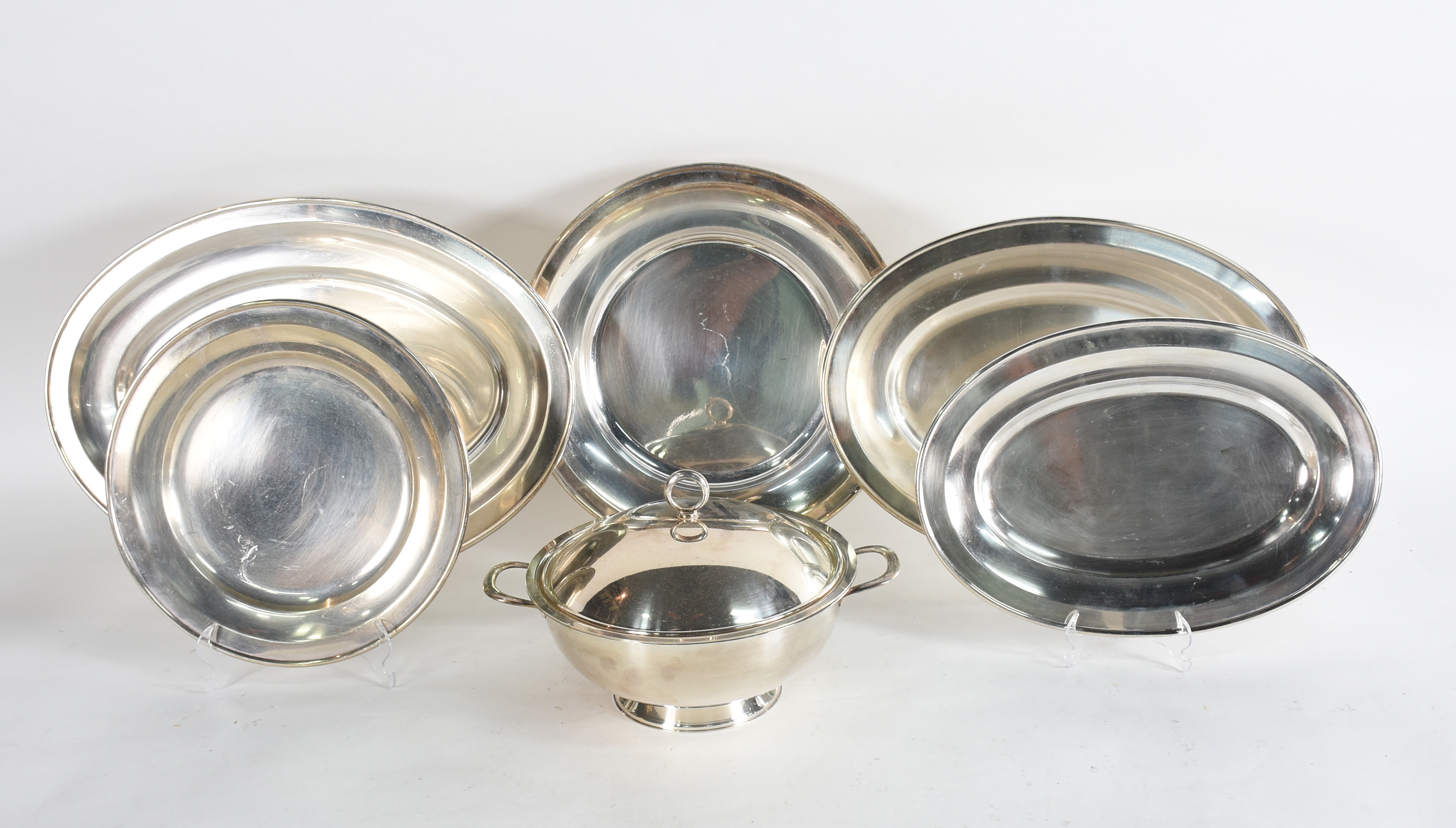 Baixela de jantar de metal prateado RIVA com 6 peças. - foto 1 de 2