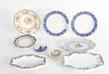 Nove pratos decorativos de porcelana de diversa... - Nove pratos decorativos de porcelana de diversas procedências.
