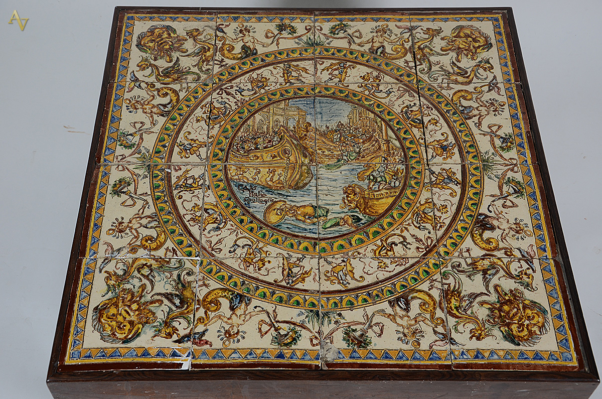 Mesa de centro de jacarandá com azulejos portugueses decorados com... - foto 3 de 3
