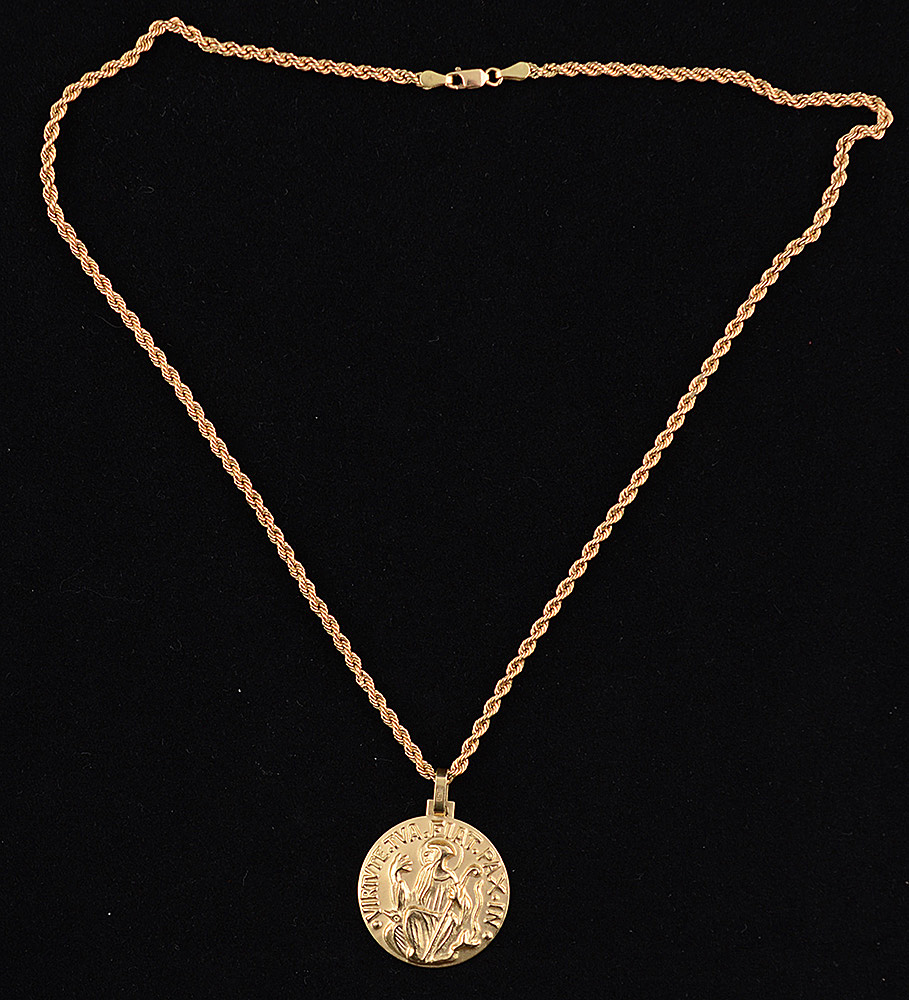 Colar de ouro 18 k (45 cm de comprimento) com pingente - 7,8 g. - foto 3 de 3