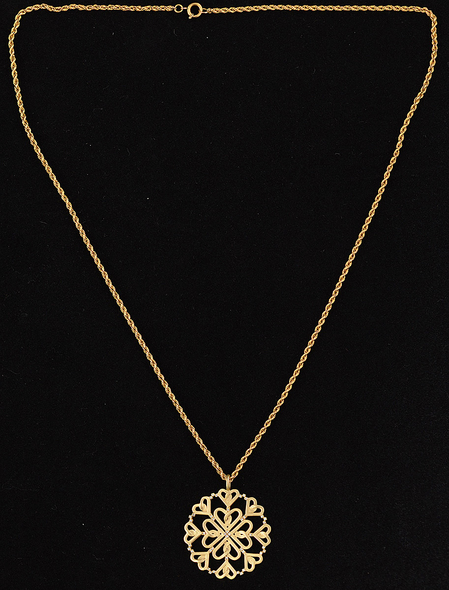Colar de ouro com pingente e brilhantes - 22,2 g. - foto 2 de 2