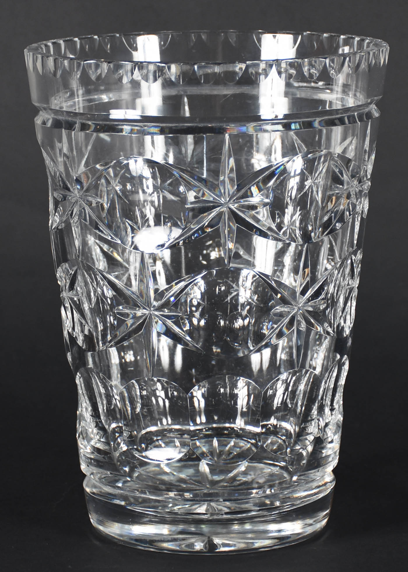 Vaso de cristal tcheco lapidado - foto 1 de 3