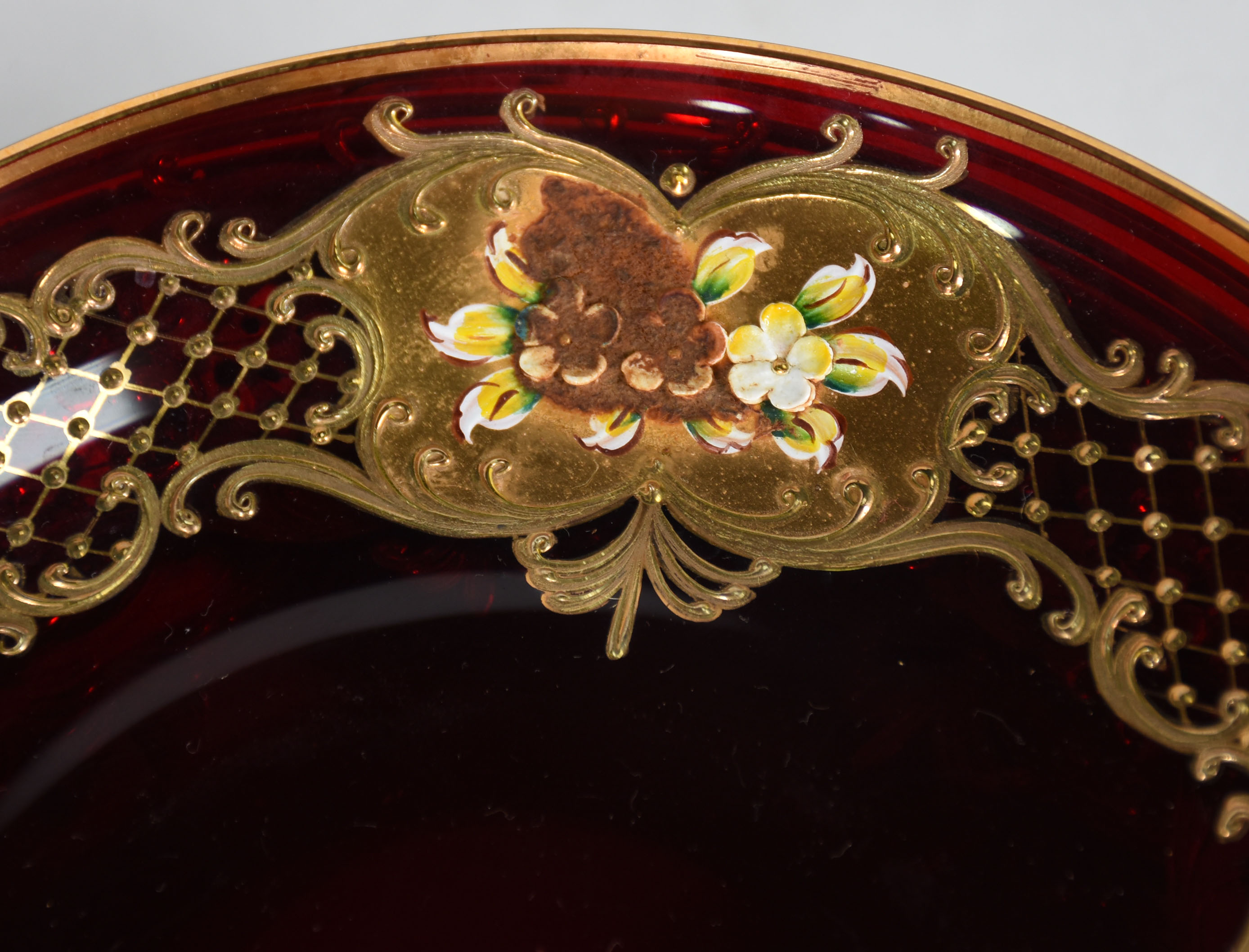 Conjunto de cristal tcheco vermelho com dourado, composto por 12... - foto 3 de 5