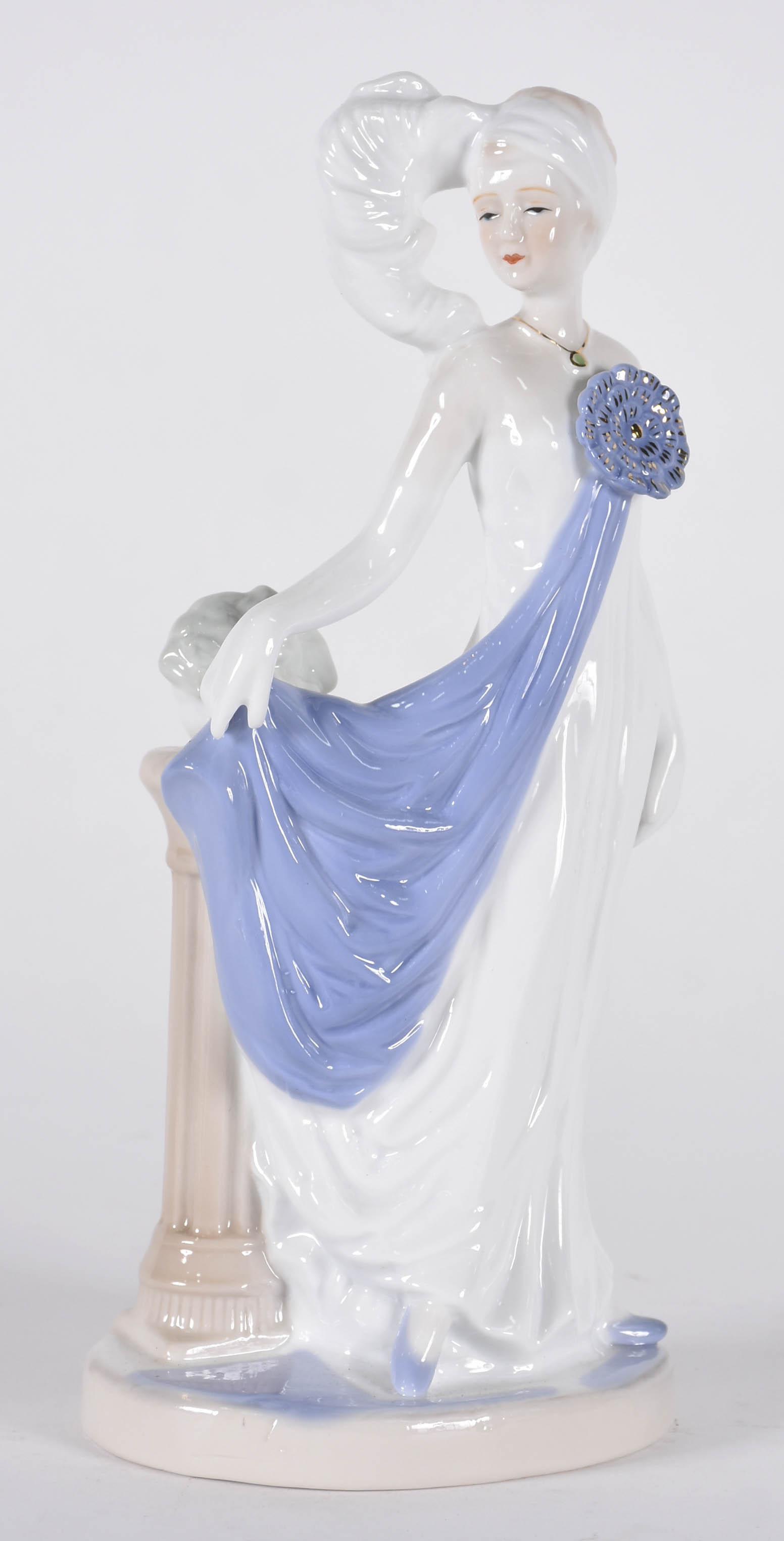 Escultura de porcelana representando figura feminina com coluna. Selo... - foto 1 de 4