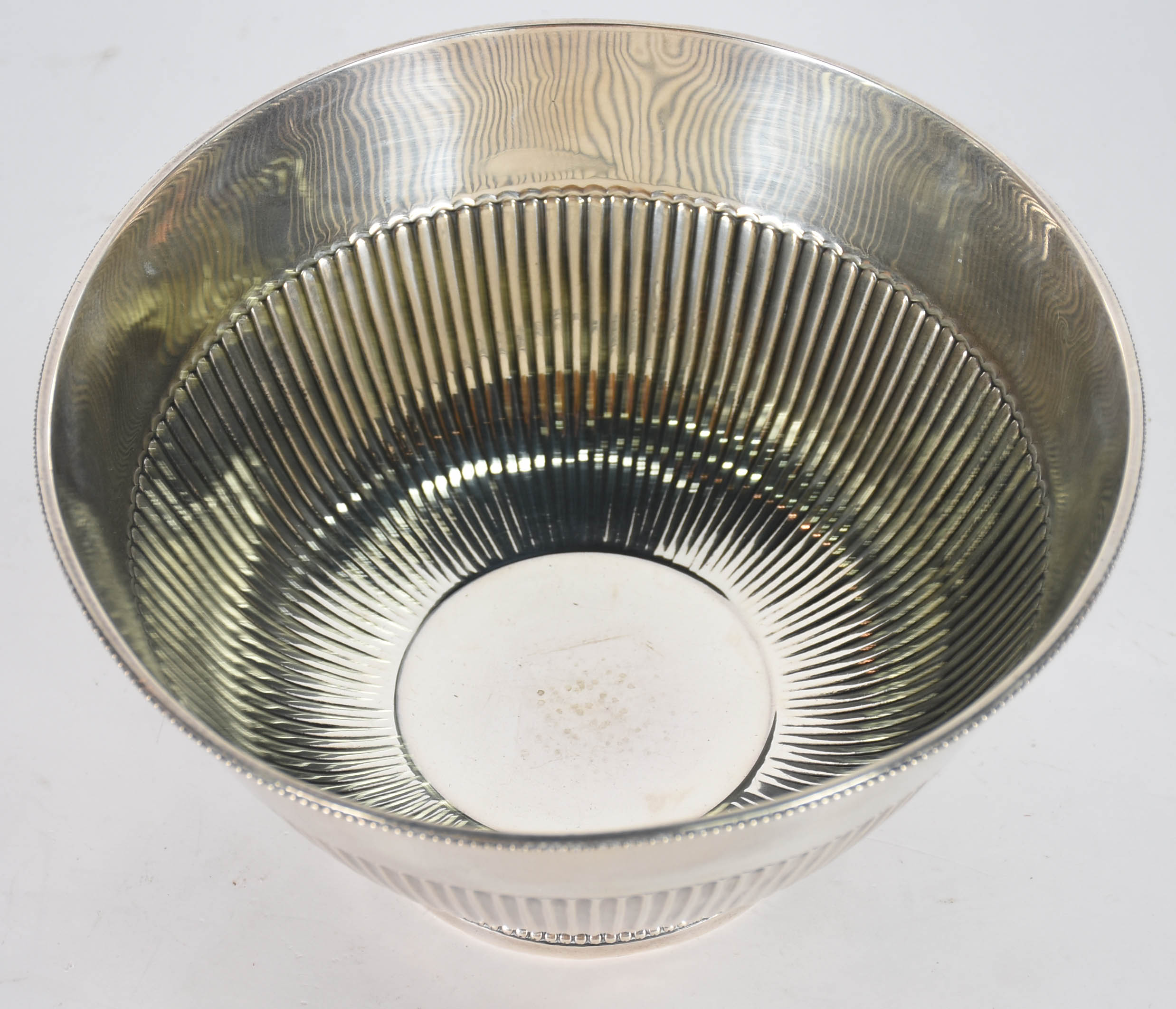 Bowl de prata portuguesa contrastada, feitio gomado, borda perolada. - foto 3 de 4